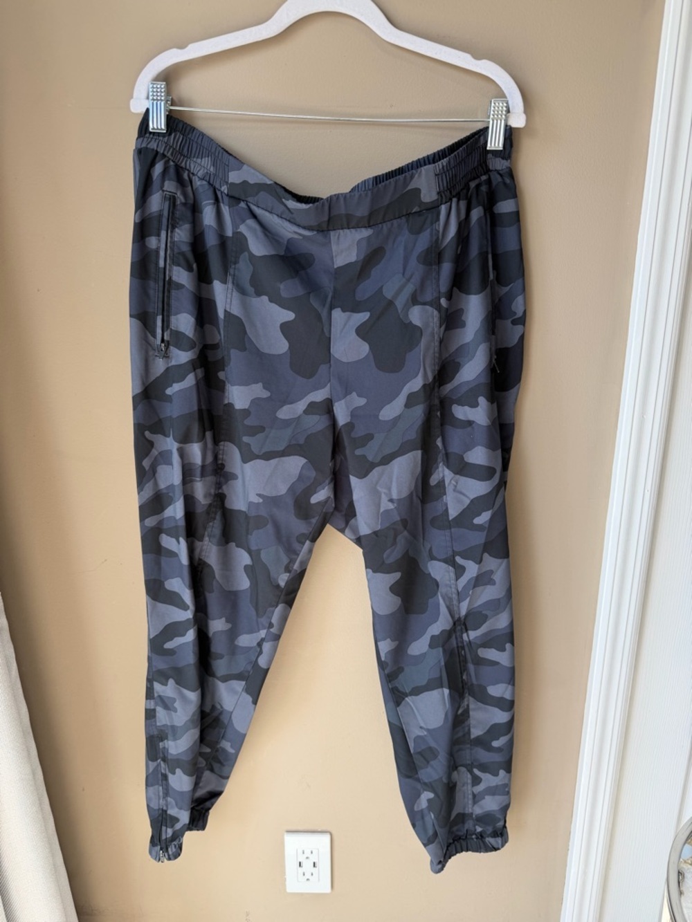 Old Navy Active Stretchtech Pants